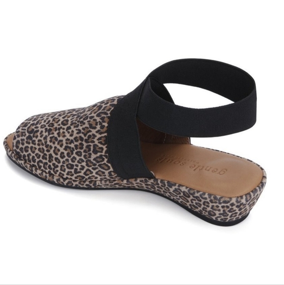 Gentle Souls Lily X-cross Elastic Ankle Strap Suede Cheetah Slip-On Sandals sz.9 - Picture 2 of 10